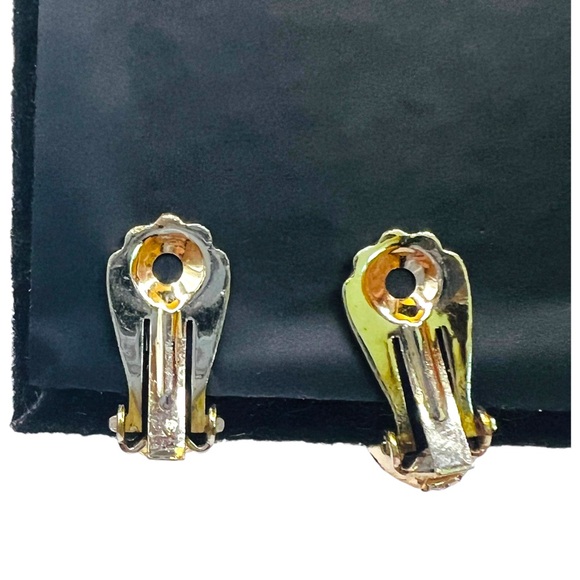 Elegant Gold and Silver Crescent Vintage Earrings with Pearls - Picture 6 of 8